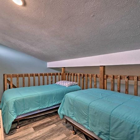 Pcb Condo With Balcony Close To The Beach! Panama City Beach Exterior photo